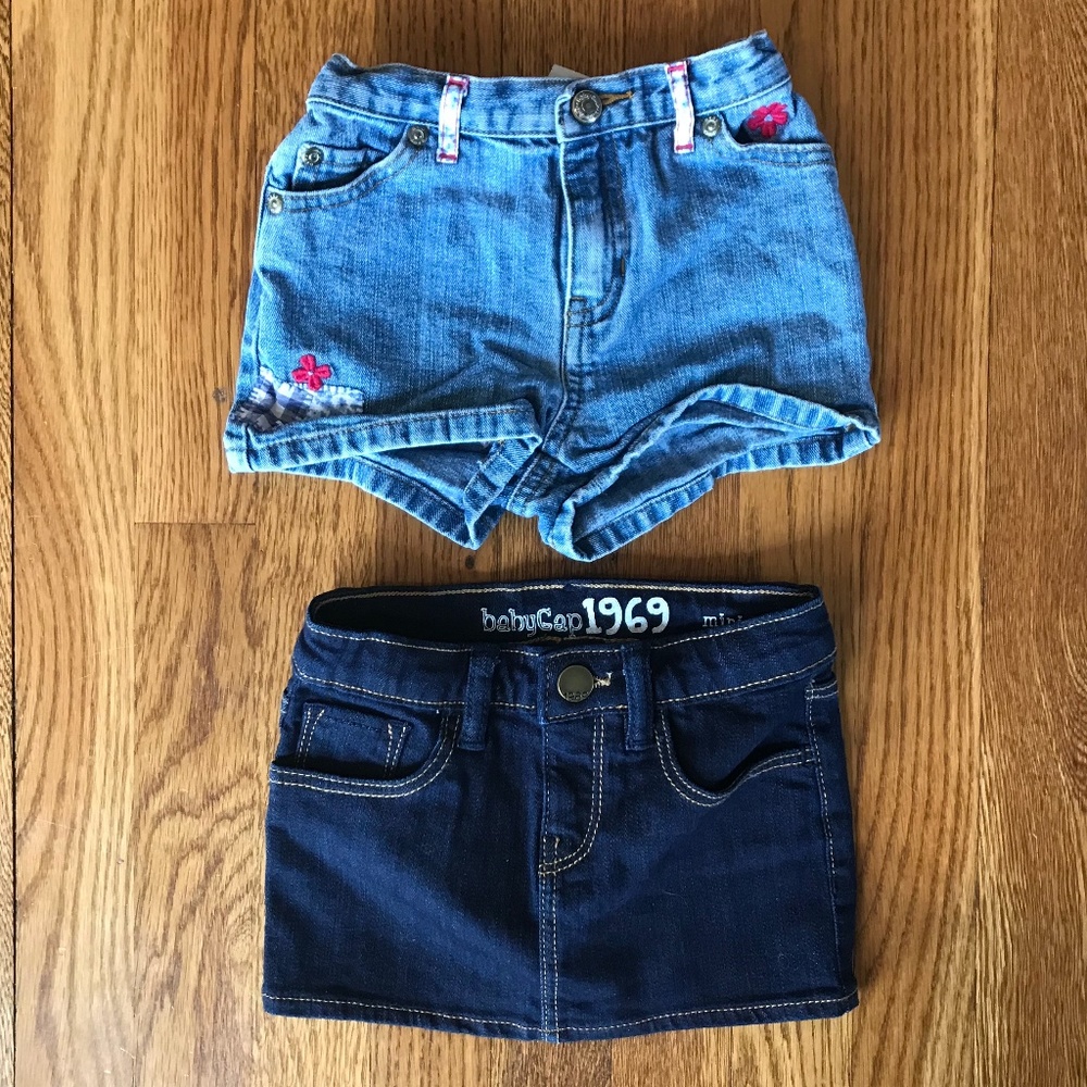 Bundle of Gap toddler shorts and skirt, sz 18-24m